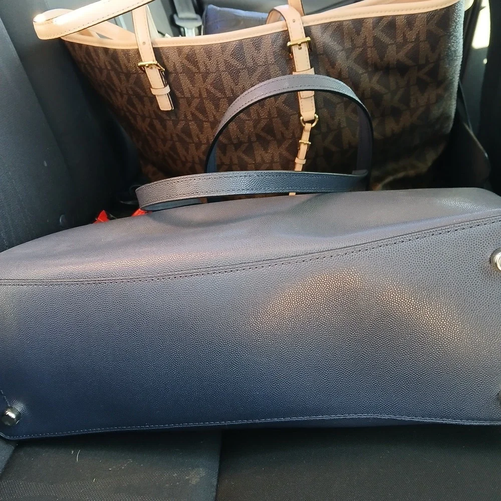 Coach Large Avenue Carry All Tote Bag Purse Navy Blue  # M1979-91377